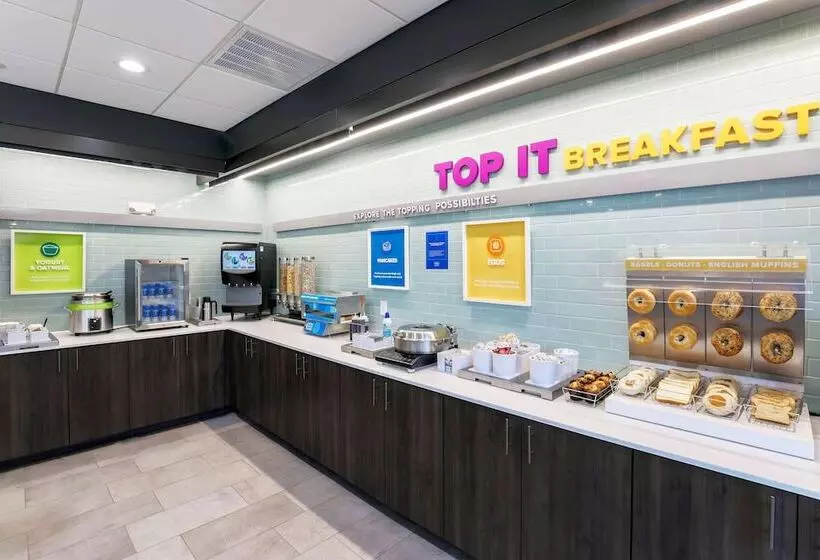 בית מלון כפרי Tru By Hilton Dallas Downtown Market Center