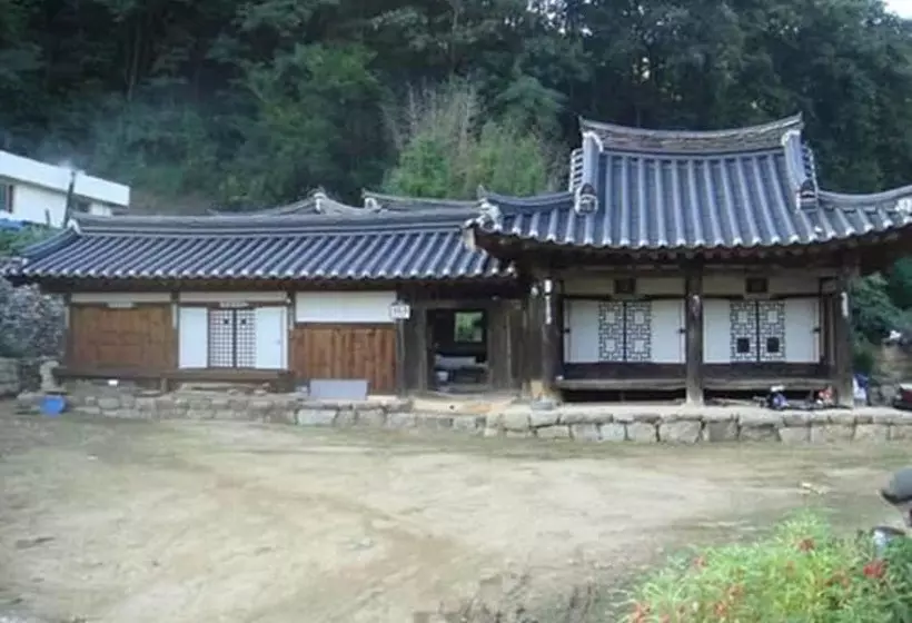 Majatalo Chojeondaek