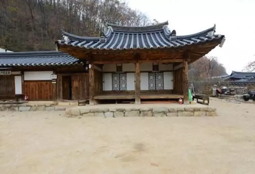 Majatalo Chojeondaek