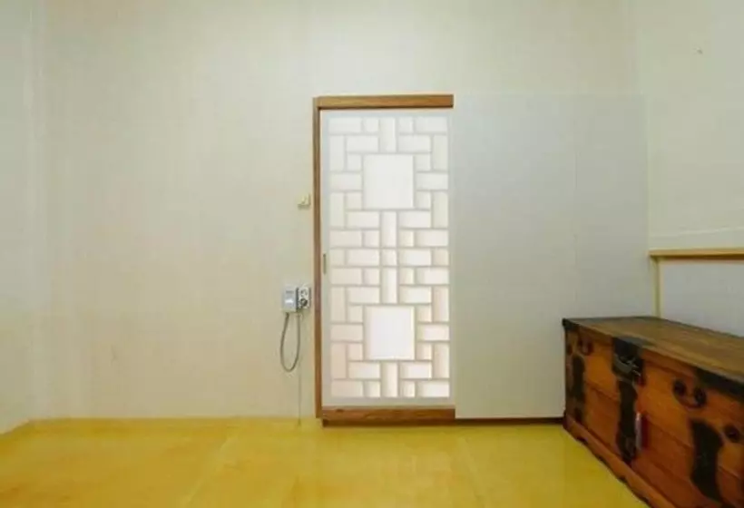 Majatalo Chojeondaek