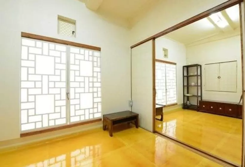 Majatalo Chojeondaek