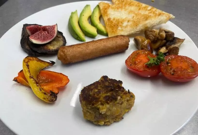 Majatalo Cnapan Guest House