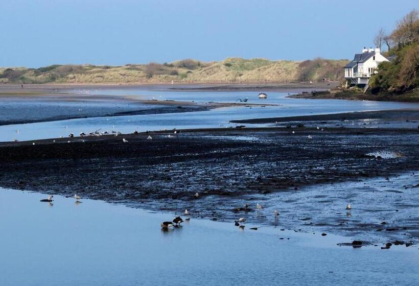 膳宿费 Cnapan Guest House