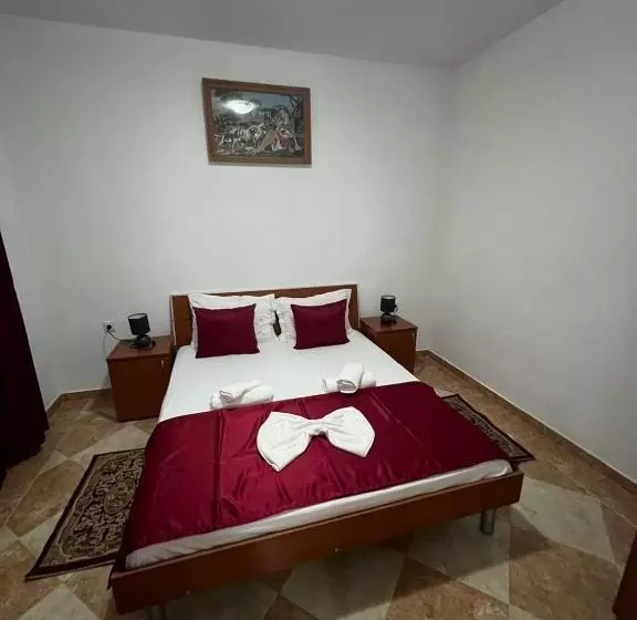 پانسیون Kasneci Apartments