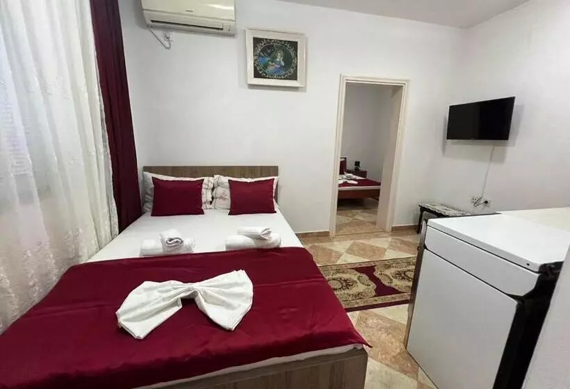 پانسیون Kasneci Apartments