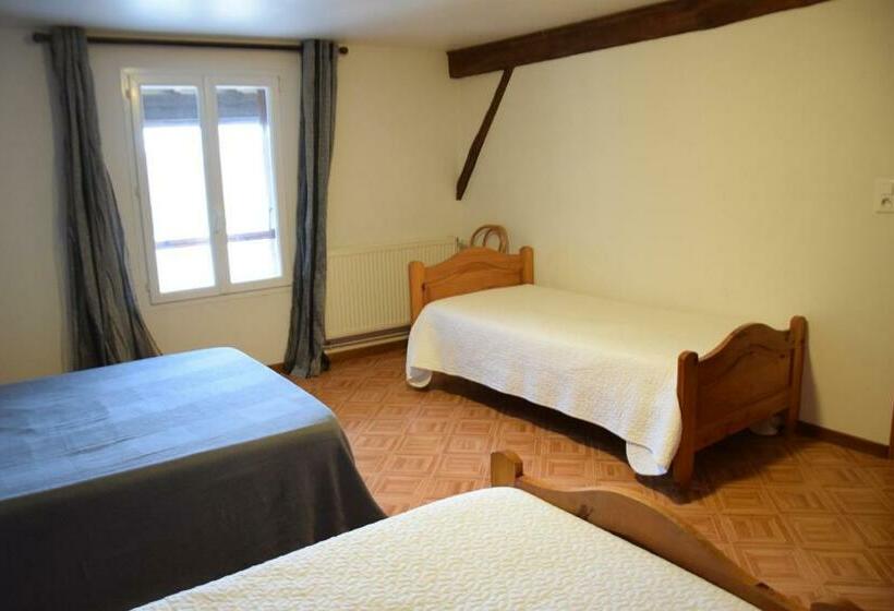 بنسيون La Sente Des Vignes