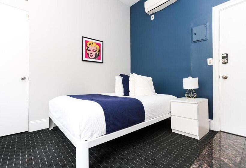 Stylish Downtown Studio In The Southend, C.ave #24