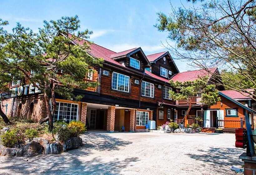 Taean Oak Vill Pension
