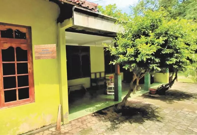 ユースホステル Roto Homestay Syariah