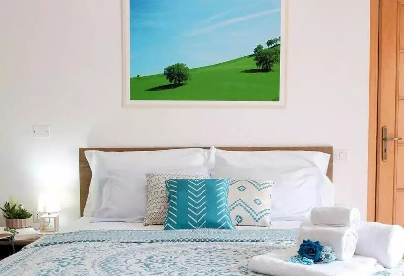 Aamiaismajoitus (B&B) La Residenza Del Marchesato