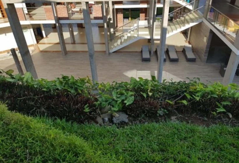 Gran Hotel De Lago Shushufindi