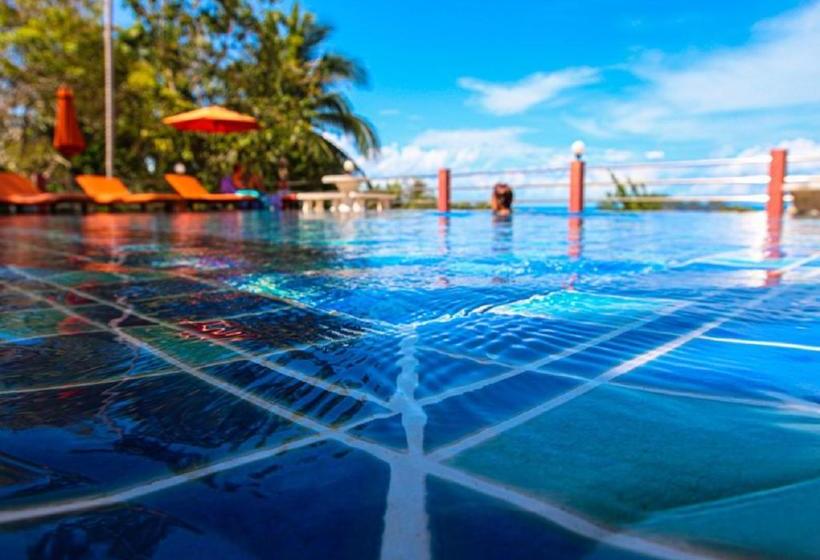 호텔 Golden Hill Backpackers