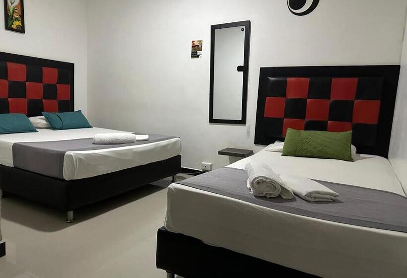 هتل Laureles De Aburrá