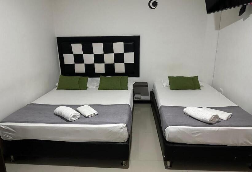 هتل Laureles De Aburrá