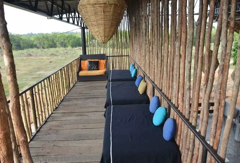 هتل Leopard Lakes, Wilpattu