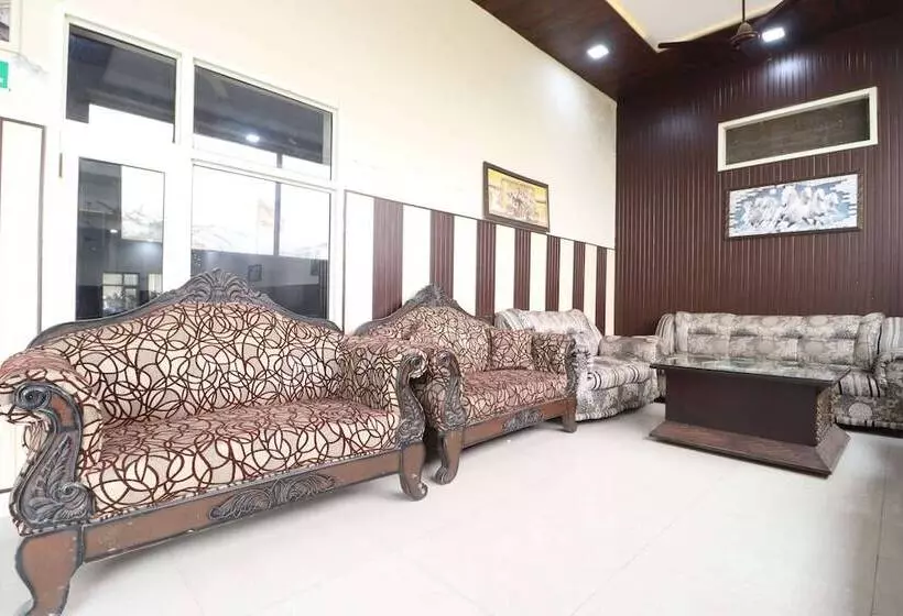 Hotelli New Life By Oyo Rooms