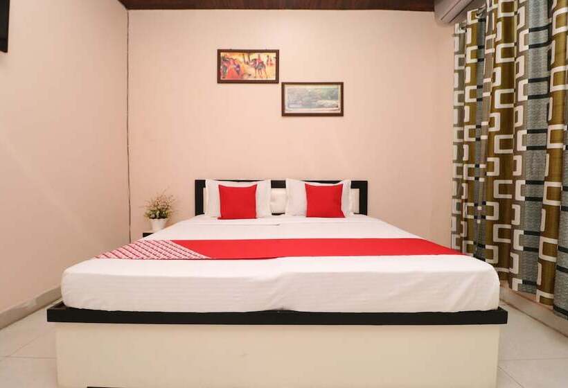 酒店 New Life By Oyo Rooms