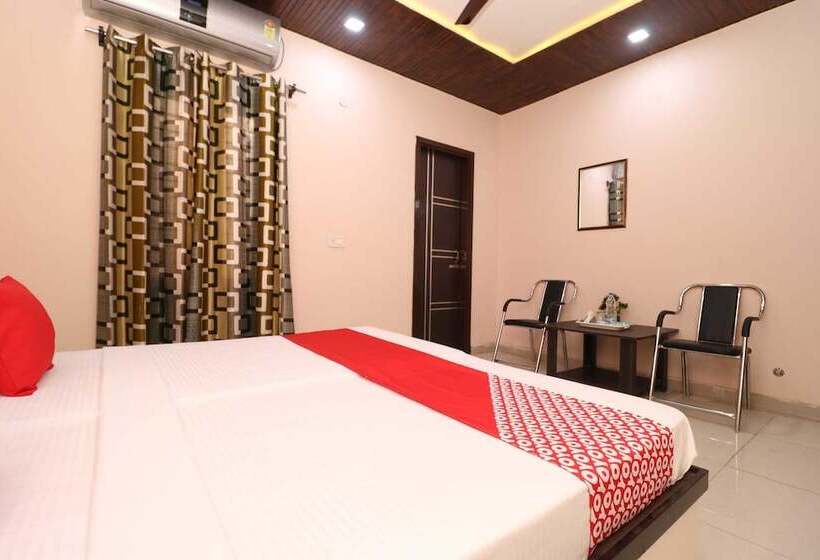 酒店 New Life By Oyo Rooms