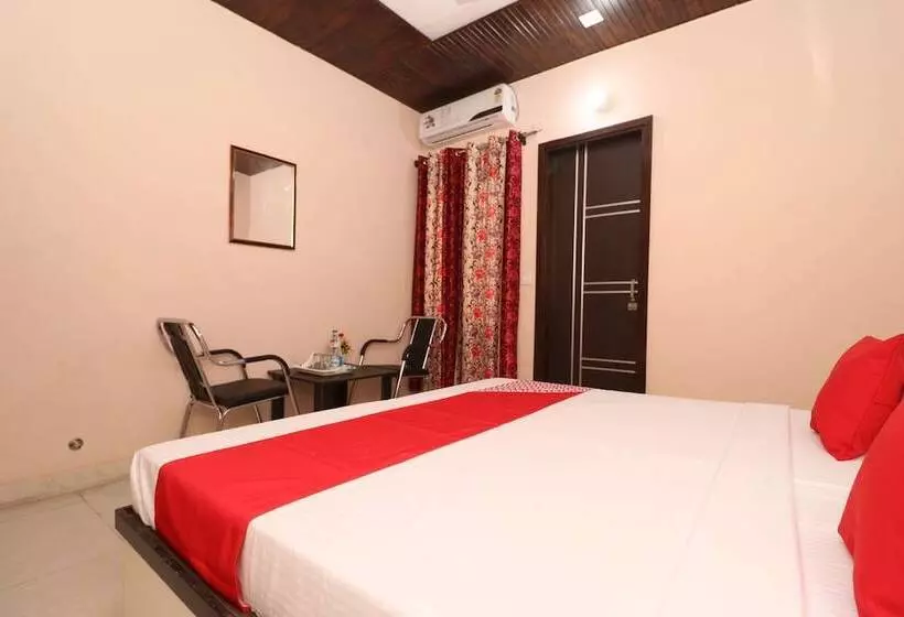Hotelli New Life By Oyo Rooms