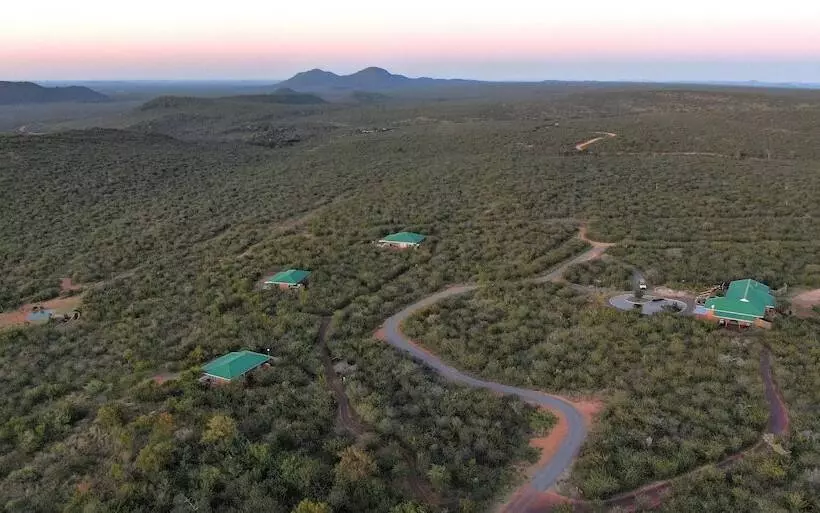Hotelli Rockfig Lodge Madikwe