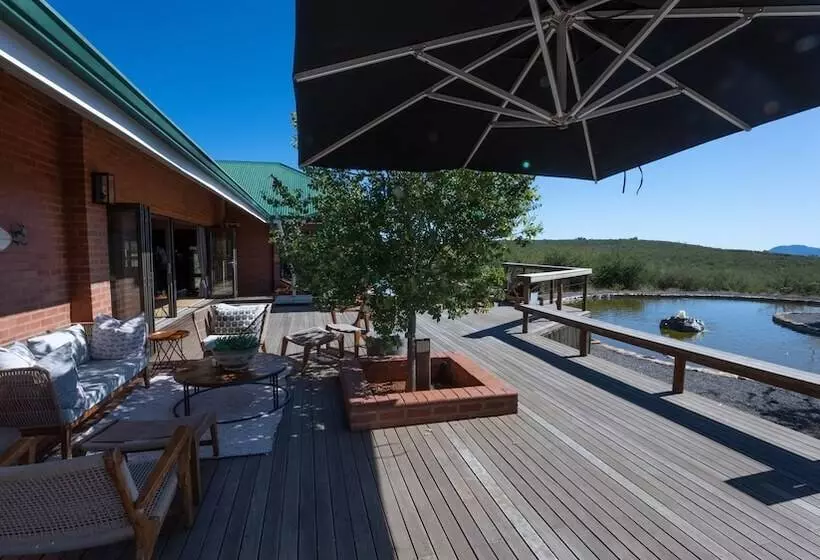 Hotelli Rockfig Lodge Madikwe