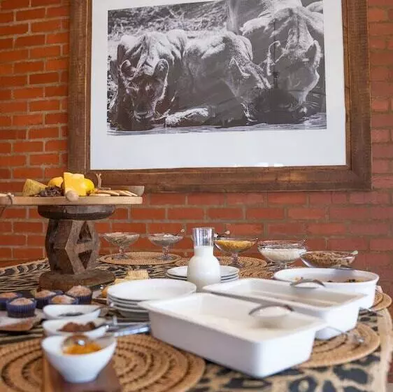 Hotelli Rockfig Lodge Madikwe