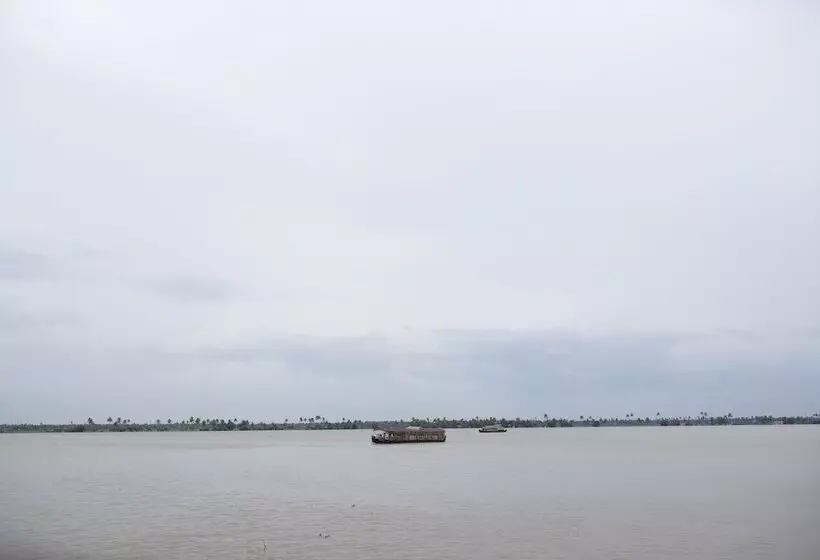 Hotelli Sreekrishna Houseboats