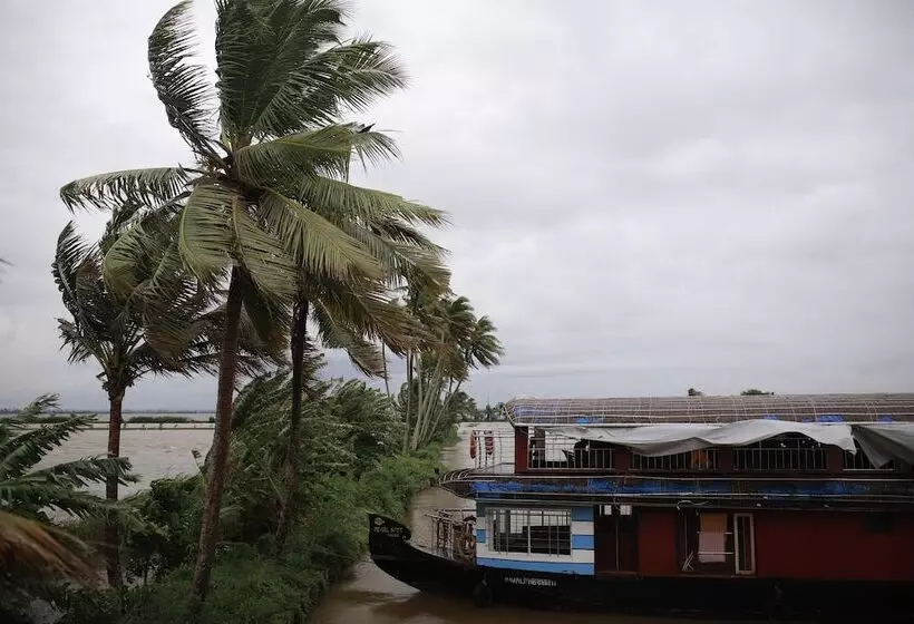 Hotelli Sreekrishna Houseboats