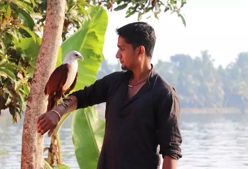 Hotelli Sreekrishna Houseboats