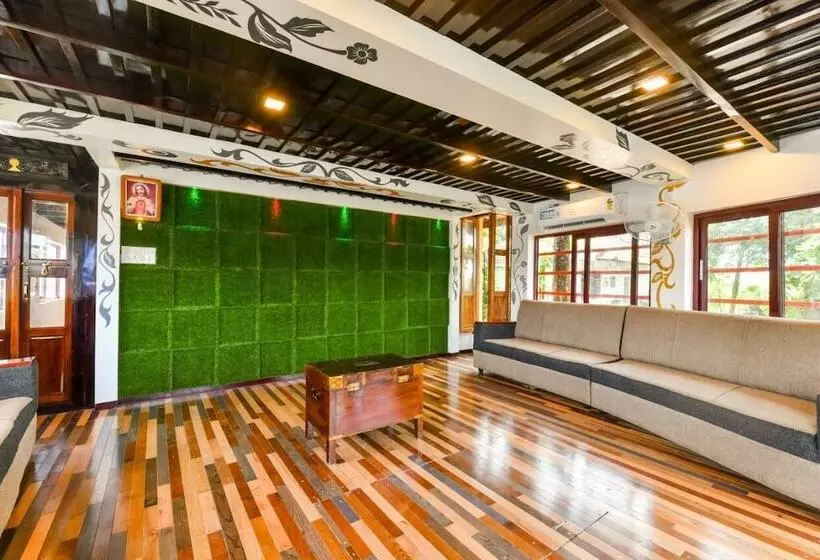 Hotelli Sreekrishna Houseboats