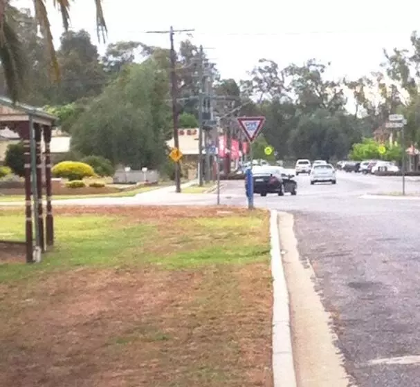 Motelli Bakery Park Motor Inn