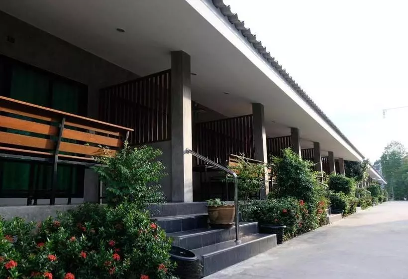 Nam Sai Loft Resort