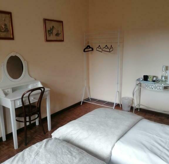 بنسيون Airport Stop