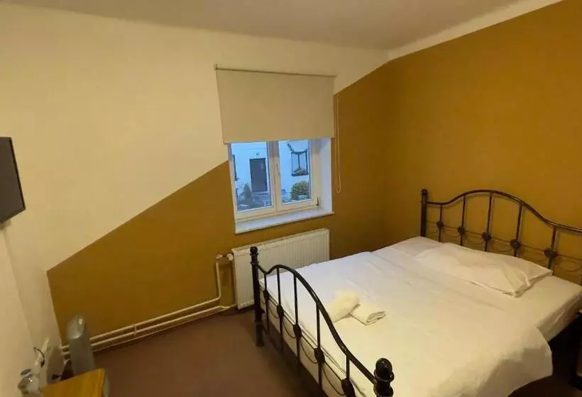 Majatalo Rožmberk Inn