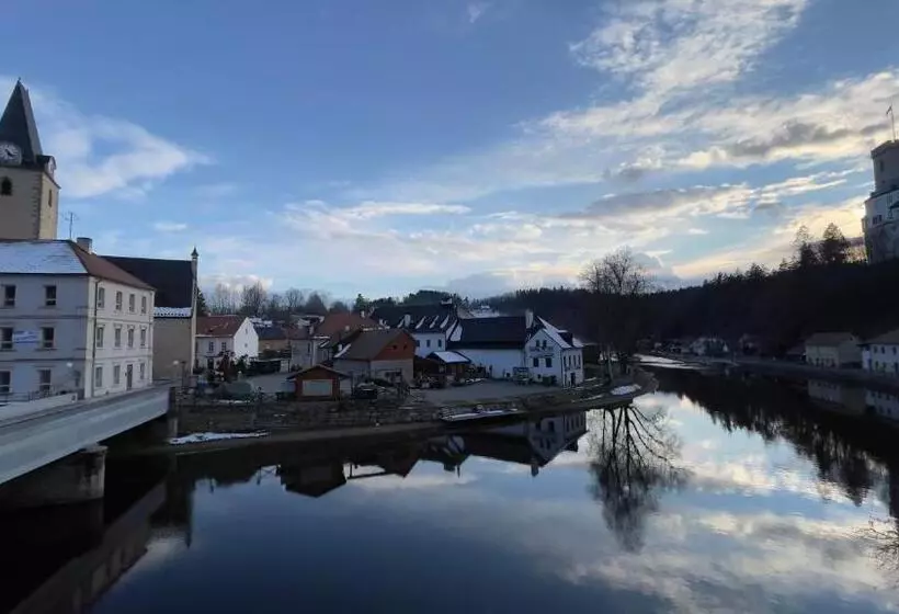 Majatalo Rožmberk Inn