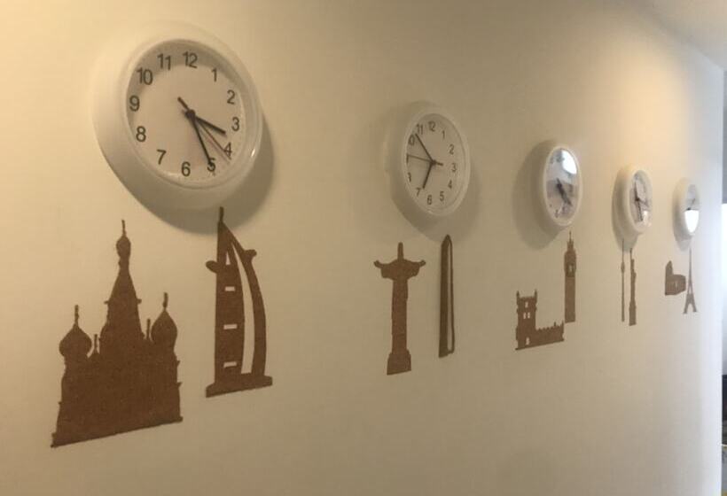 بنسيون Royal Guesthouse