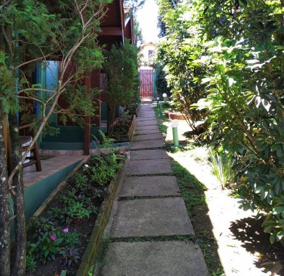 بنسيون Tirol Chalés