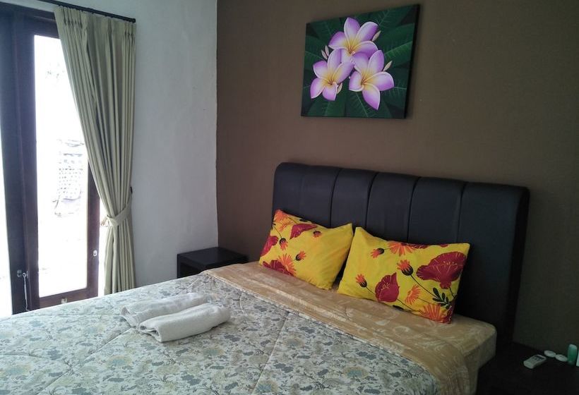 펜션 Tombong Limo Homestay