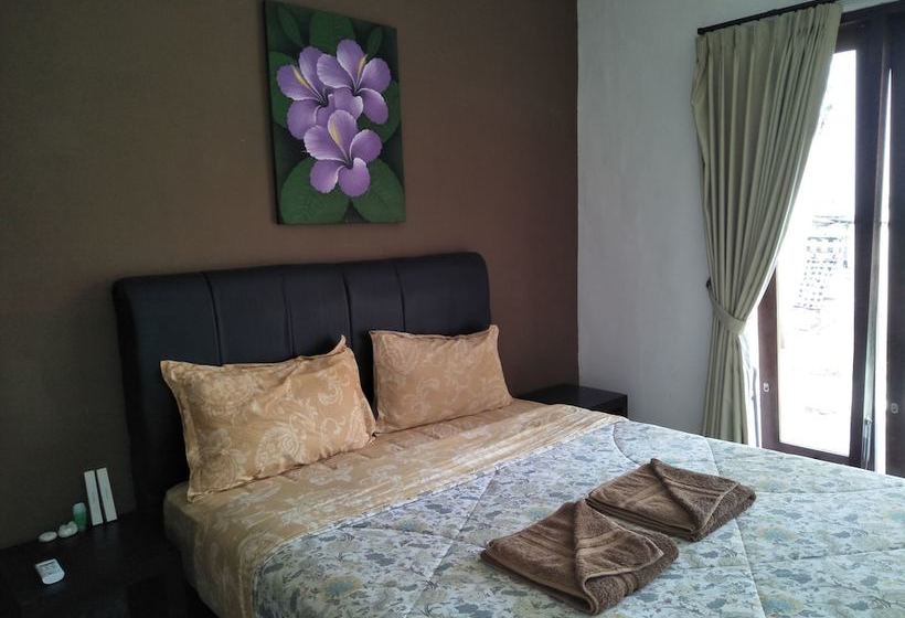 펜션 Tombong Limo Homestay