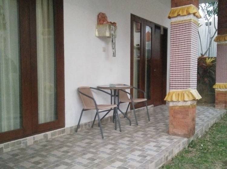 펜션 Tombong Limo Homestay