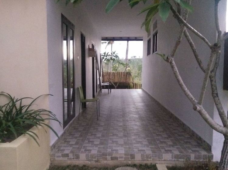 펜션 Tombong Limo Homestay