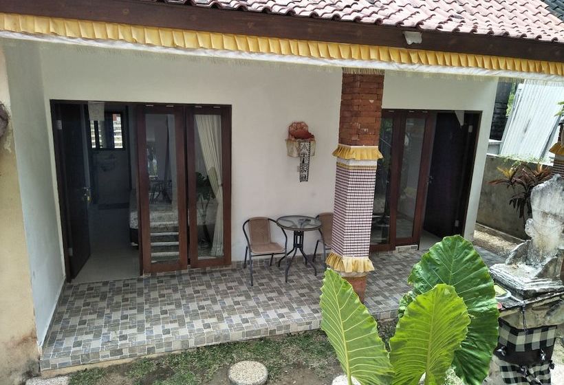 펜션 Tombong Limo Homestay