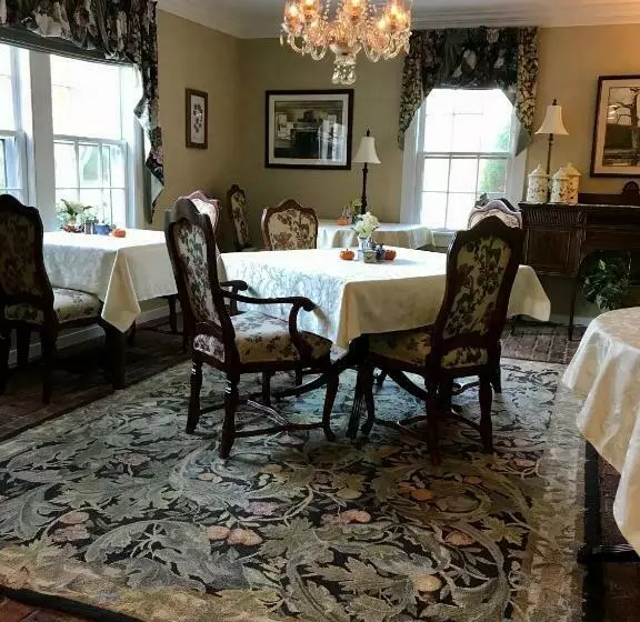 Bed and Breakfast A Butler S Manor