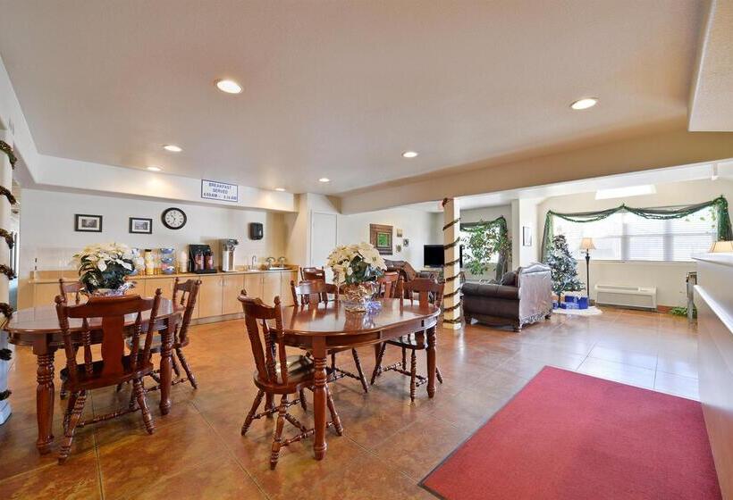 Hotelli Americas Best Value Inn And Suites Ada