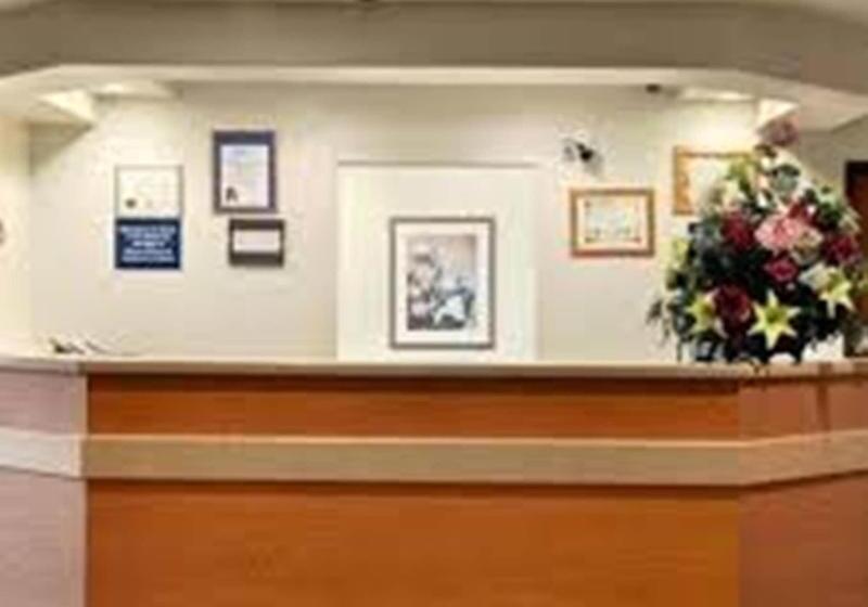 Hotelli Americas Best Value Inn And Suites Ada