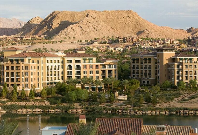 בית מלון כפרי Aston MonteLago Village Resort