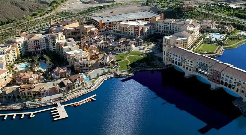 酒店 Aston MonteLago Village Resort