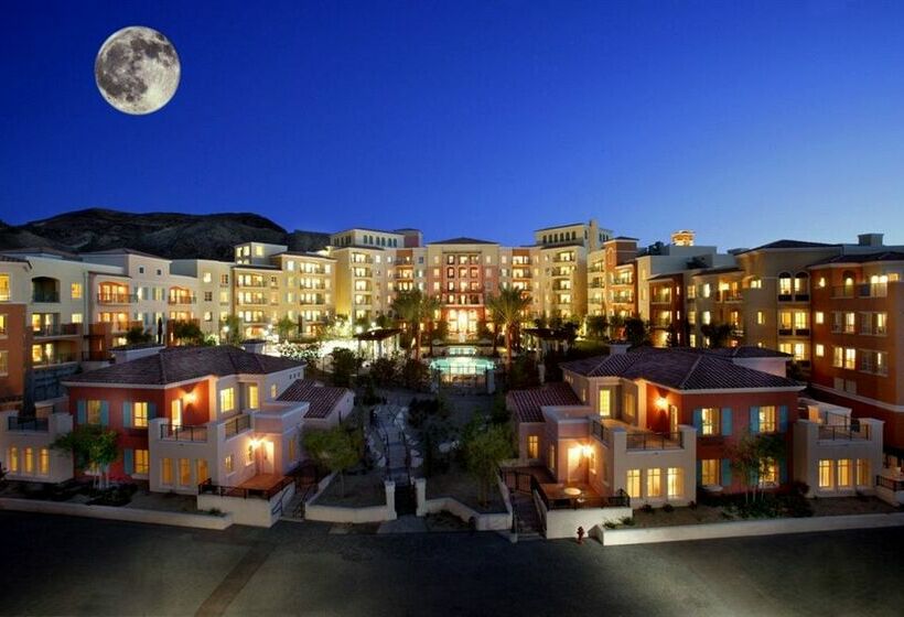 בית מלון כפרי Aston MonteLago Village Resort