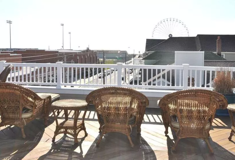 فندق Atlantis Inn