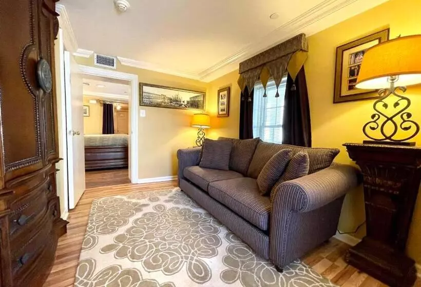 فندق Atlantis Inn